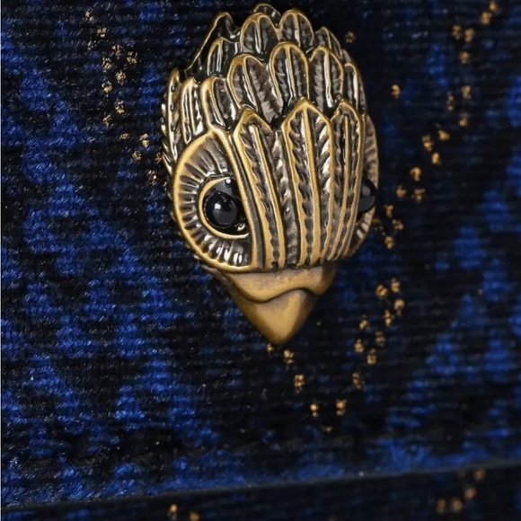 Kurt Geiger Snake-Effect Chain Crossbody Bag in Navy Blue - Picture 6 of 9